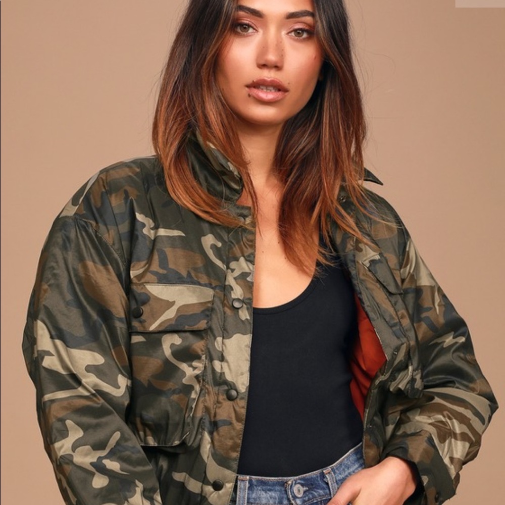 Zara Reversible Camo Puffer 😍